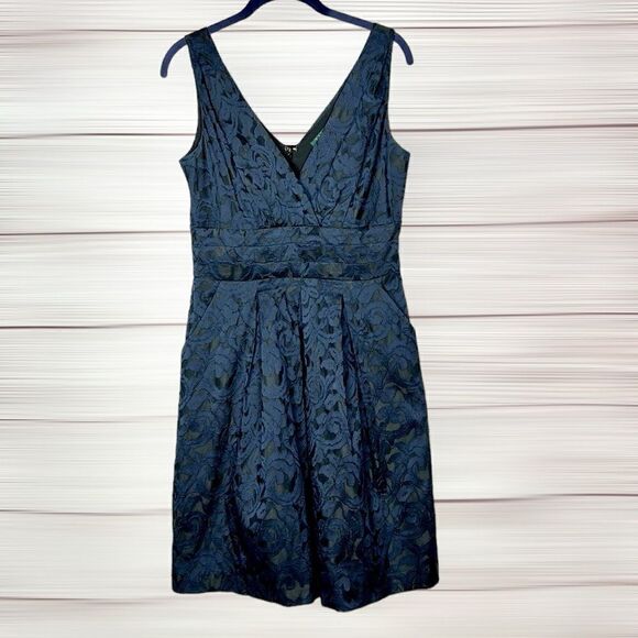 Lauren Ralph Lauren Navy Blue Lace Fit-and-Flare Sleeveless Dress V-neck 8 - Picture 2 of 13